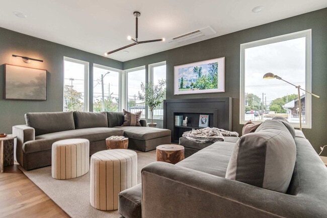 property at 1117 3rd Ave S