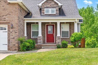 974 Big Sky Dr in Clarksville, TN - Building Photo - Building Photo