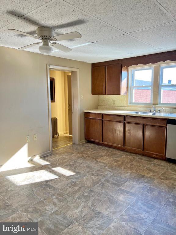 property at 10 E Main St