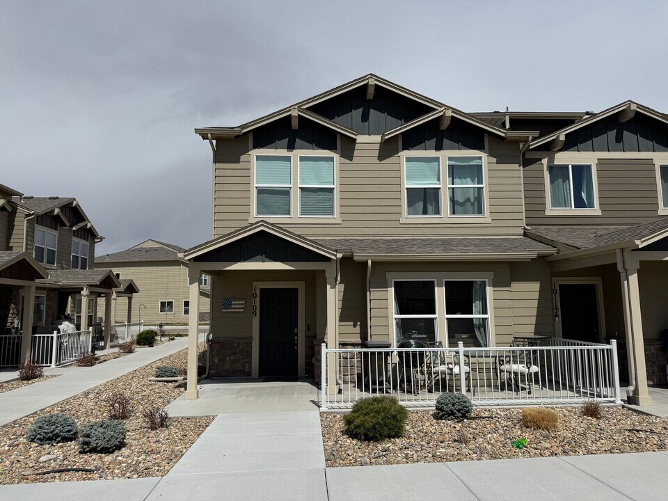 10109 Winter Gem Grv in Colorado Springs, CO - Building Photo