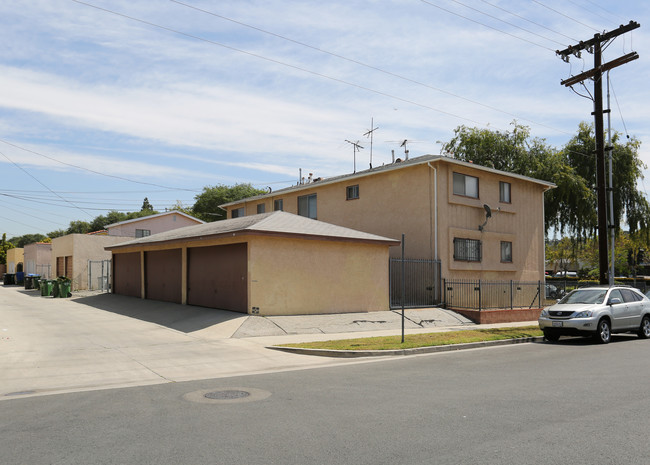 10869 Jefferson Blvd in Culver City, CA - Building Photo - Building Photo