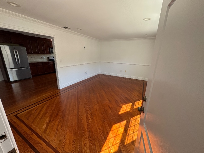 41 Chobot Ln in Elmwood Park, NJ - Building Photo - Building Photo