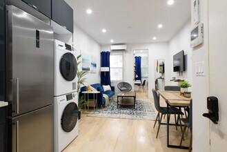 315 E 78th St in New York, NY - Building Photo - Building Photo