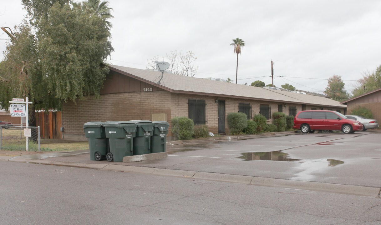 2140 W Vista Ave in Phoenix, AZ - Building Photo