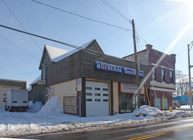 608 Clifford Ave in Rochester, NY - Building Photo - Building Photo