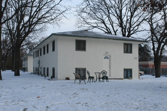 27-31 97th Ave NW in Coon Rapids, MN - Building Photo - Building Photo