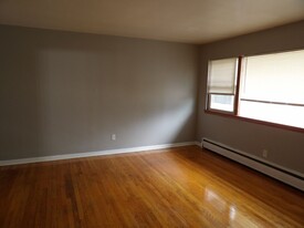 2320 W Garfield in Chicago, IL - Building Photo - Interior Photo