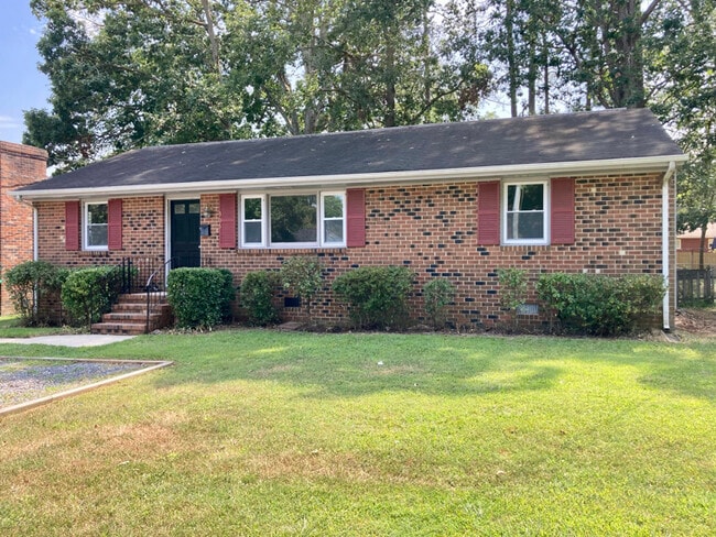 property at 305 Charlotte Ave