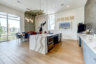 Hardy Oak in San Antonio, TX - Foto de edificio - Building Photo