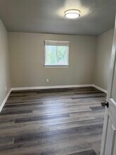 1615 SW 110th St in Seattle, WA - Building Photo - Building Photo