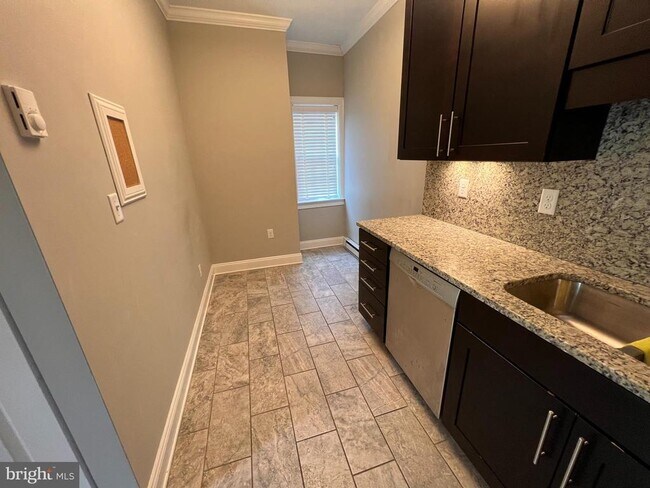 15 S Braddock St in Winchester, VA - Building Photo - Building Photo