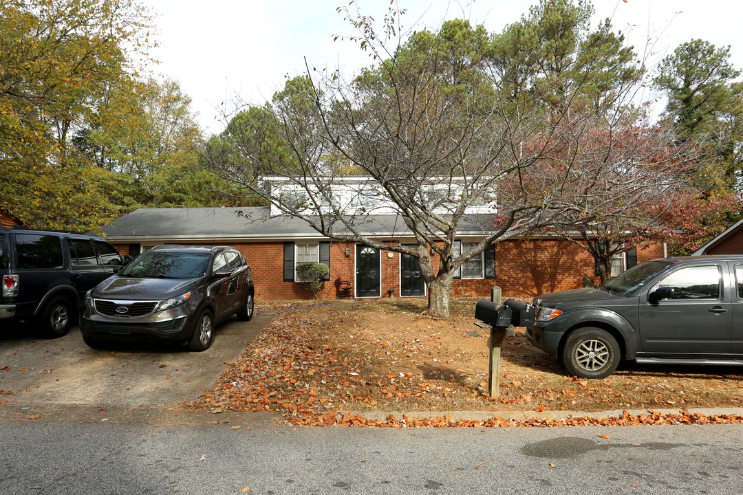 320-322 Booth Cir SW in Marietta, GA - Building Photo