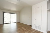 Interior Photo - Cedar Ridge Apartamentos in Sacramento, California