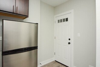 533 W Belden Ave, Unit 101B in Chicago, IL - Building Photo - Building Photo