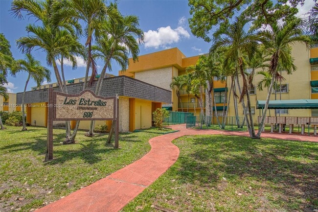 property at 606 W 81st St