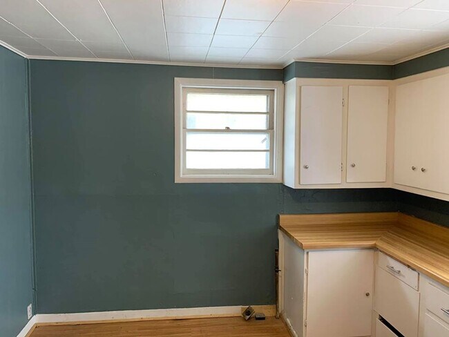 432 11th Ave S in Clinton, IA - Building Photo - Building Photo