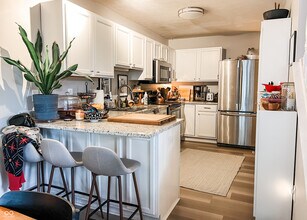 11471 Enclave Blvd in Fishers, IN - Building Photo - Building Photo