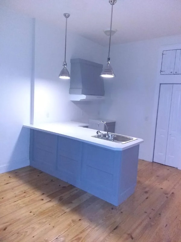 property at 951 Montgomery St