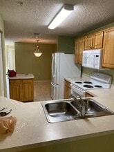 4763 Travini Cir, Unit 105 in Sarasota, FL - Building Photo - Building Photo