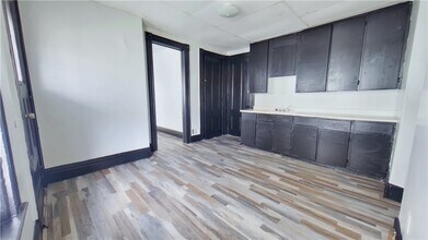 6 Calihan Park in Rochester, NY - Building Photo - Building Photo