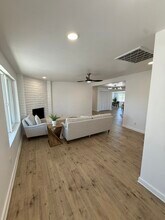 924 S Elmerita Ave in Tucson, AZ - Building Photo - Building Photo