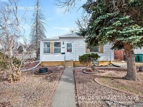 1994 Macon St in Aurora, CO - Building Photo - Building Photo