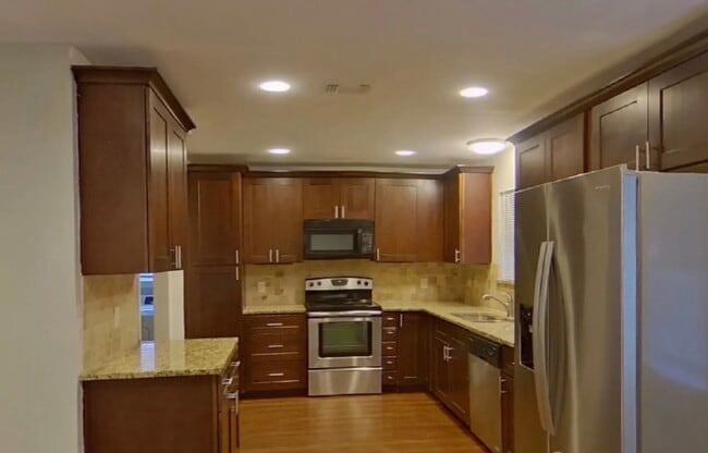 122 Tharp St in Arlington, TX - Building Photo - Building Photo