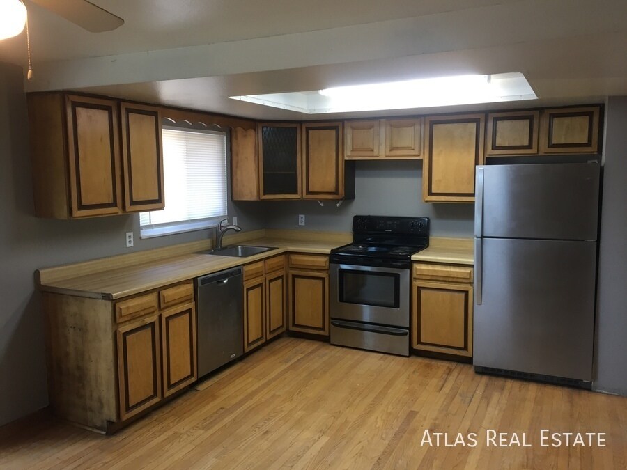 5303 Quari St in Denver, CO - Building Photo