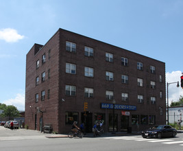 660-674 Cambridge St in Cambridge, MA - Building Photo - Building Photo