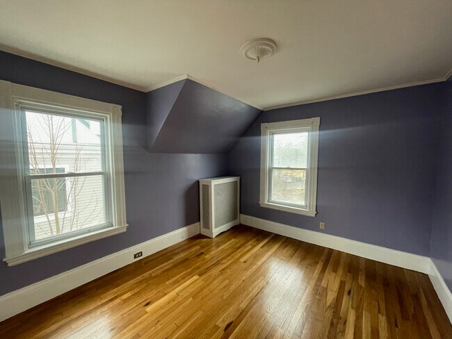 19 Porter St, Unit 2 in Somerville, MA - Building Photo - Building Photo