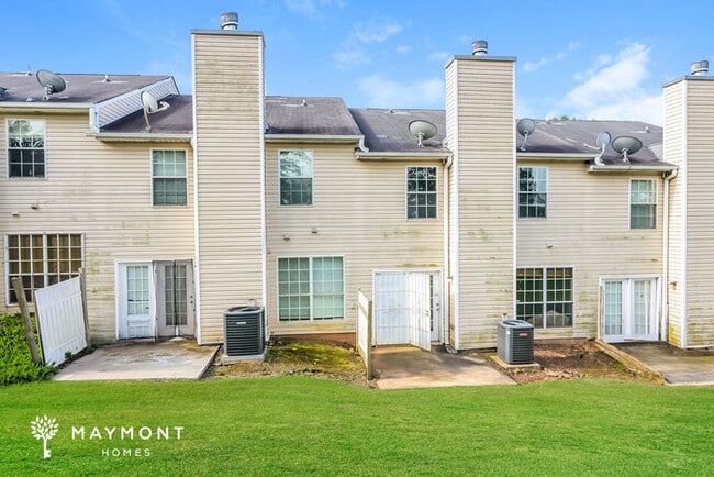 3685 Harvest Dr in Decatur, GA - Building Photo - Building Photo