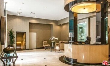 10535 Wilshire Blvd in Los Angeles, CA - Building Photo - Building Photo
