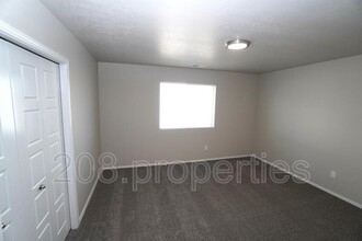 11848 W Skyhaven St in Star, ID - Building Photo - Building Photo