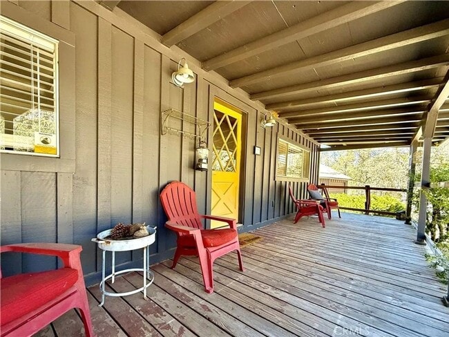 E. E Whitlock Rd in Mariposa, CA - Building Photo - Building Photo