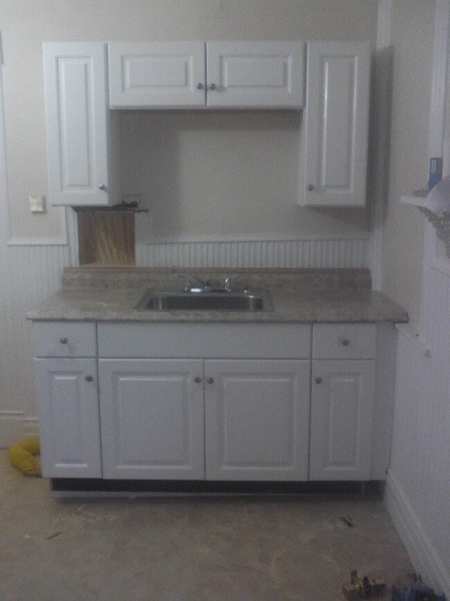 185 Thames St in Groton, CT - Building Photo - Building Photo
