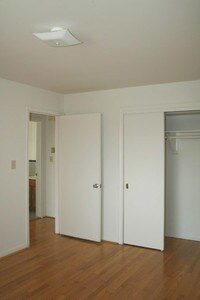 Amber Court Apartments photo'