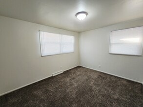 85 Princeton Ave, Unit 85A Princeton in Pocatello, ID - Foto de edificio - Building Photo