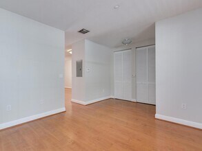 314 SW 14th Ave, Unit 314 in Fort Lauderdale, FL - Building Photo - Building Photo
