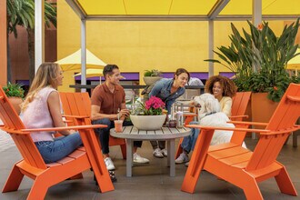 Meridian at The Market Place in Irvine, CA - Foto de edificio - Building Photo