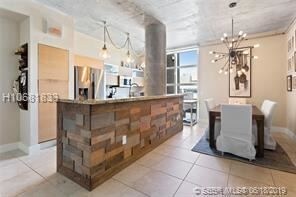 3180 Coral Way-Unit -Apt PH205 in Coral Gables, FL - Building Photo - Building Photo