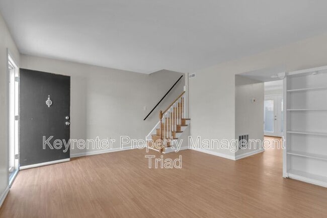 5715 Bramblegate Rd in Greensboro, NC - Building Photo - Building Photo