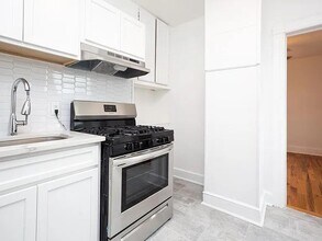 733 Hudson Ave in Secaucus, NJ - Building Photo - Building Photo