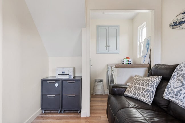 301 Crocus Ct, Unit SI ID1513733P