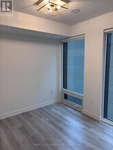 238 Simcoe St in Toronto, ON - Building Photo - Building Photo