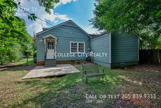 216 17th St in Tuscaloosa, AL - Building Photo - Building Photo