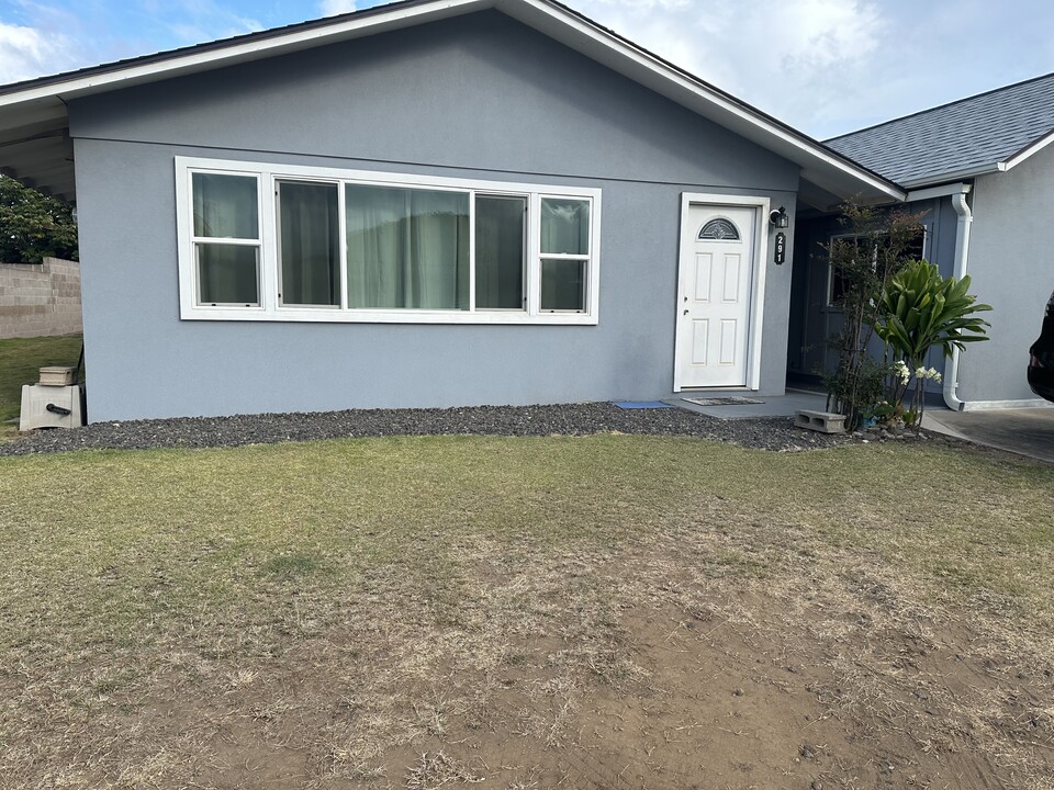 291 W Papa Ave in Kahului, HI - Building Photo