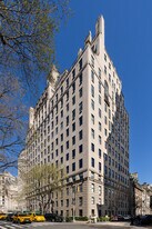 834 5th Ave in New York, NY - Building Photo