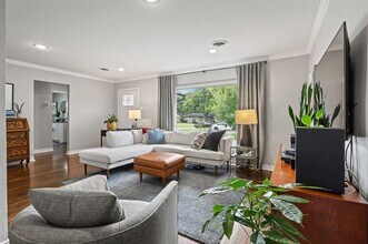 721 Owensons Dr in Dallas, TX - Building Photo - Building Photo
