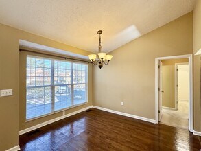 174 Depew Dr in Loudon, TN - Building Photo - Building Photo