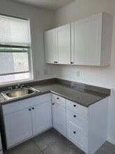 431 W 2nd St, Unit B in Los Angeles, CA - Building Photo - Building Photo
